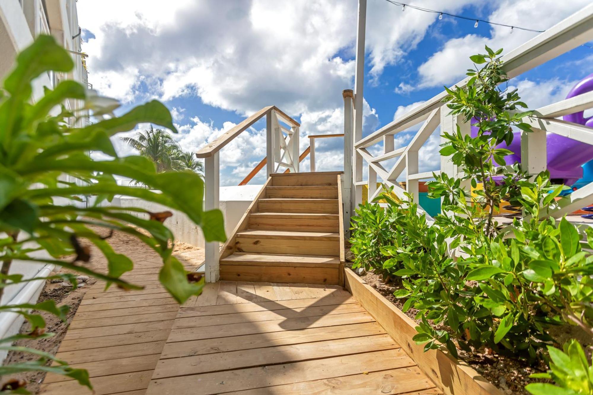 Maho Beach House - Luxe Studio - Ocean View Exterior foto